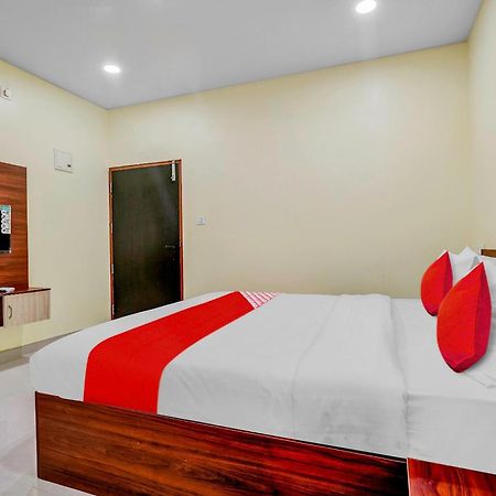 Oyo Flagship Hotel Ayodhya بنغالور المظهر الخارجي الصورة