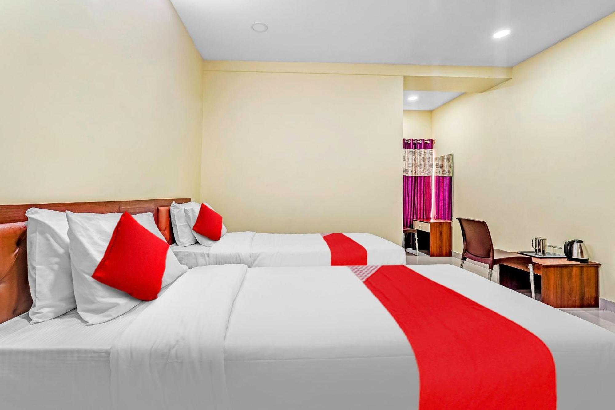 Oyo Flagship Hotel Ayodhya بنغالور المظهر الخارجي الصورة